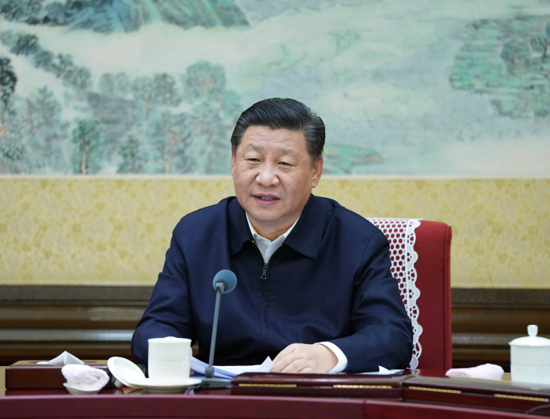 　　12月25日至26日，中共中央政治局召開(kāi)民主生活會(huì)，中共中央總書(shū)記習(xí)近平主持會(huì)議并發(fā)表重要講話。 新華社記者 謝環(huán)馳 攝
