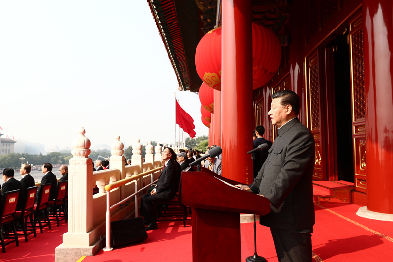 10月1日上午，慶祝中華人民共和國成立70周年大會在北京天安門廣場隆重舉行。中共中央總書記、國家主席、中央軍委主席習近平發(fā)表重要講話。